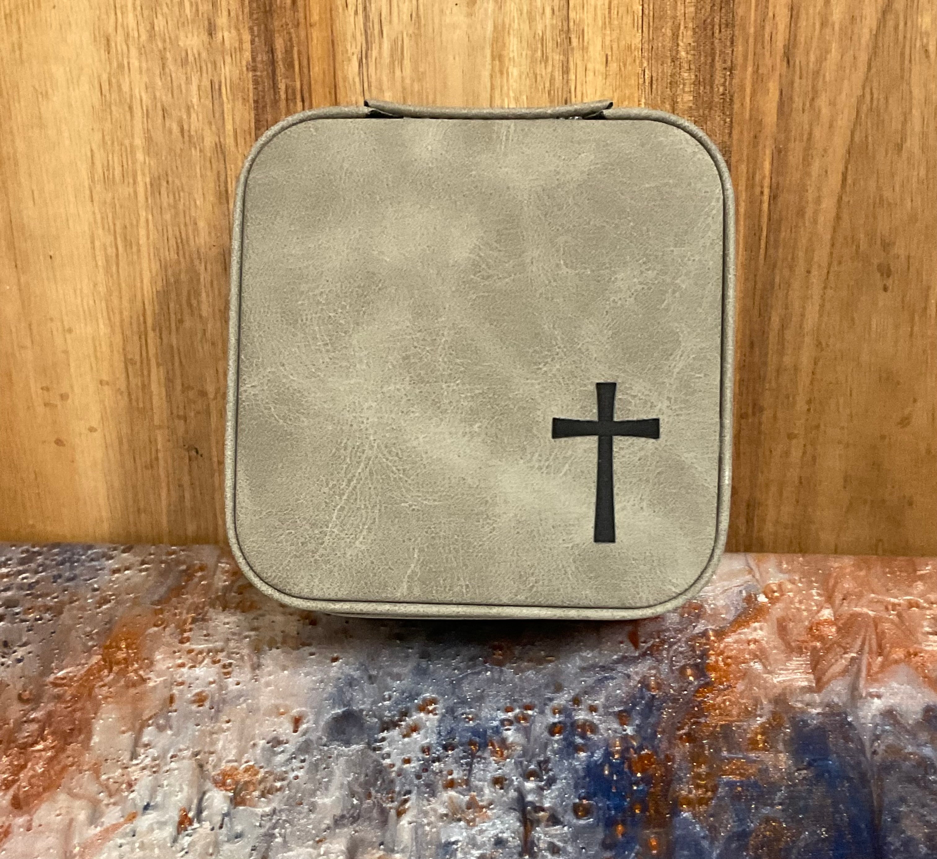 Compact Zip-Around Jewelry Case