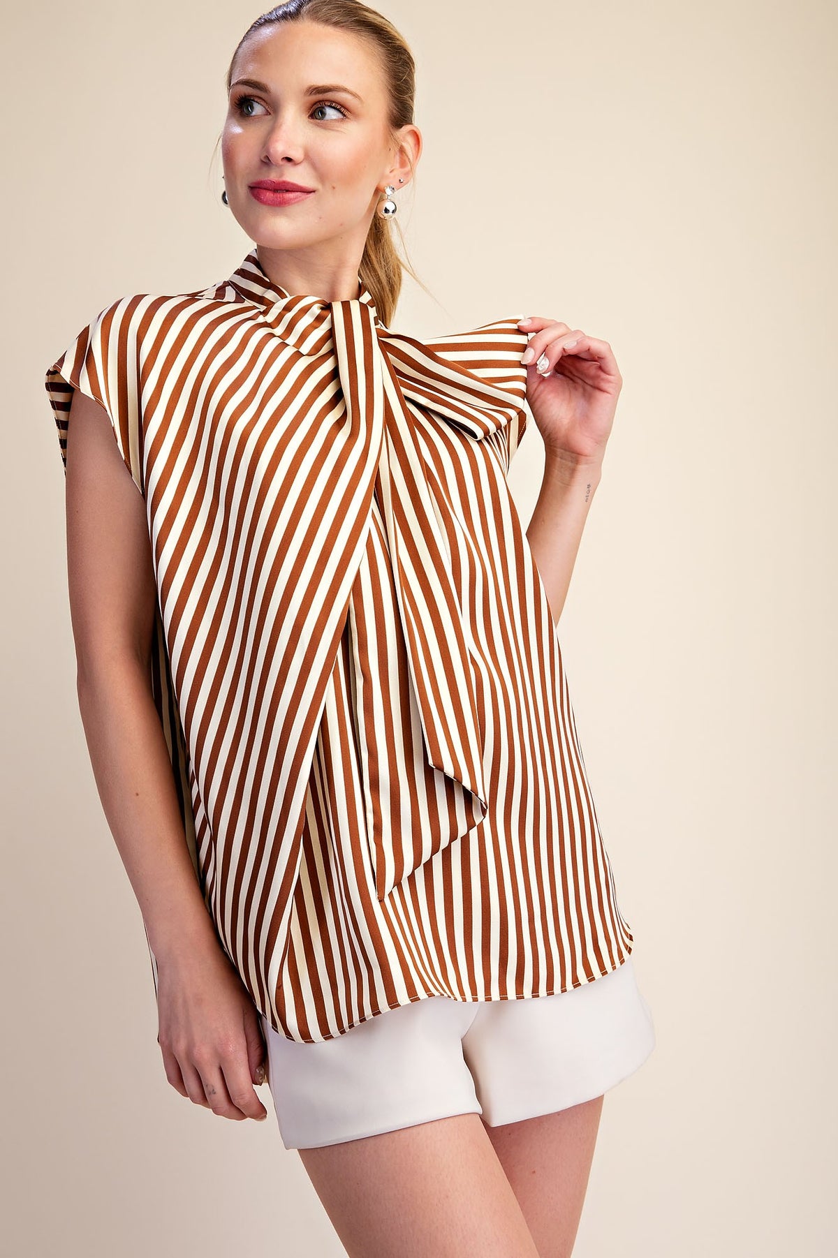 The St. Claude Top