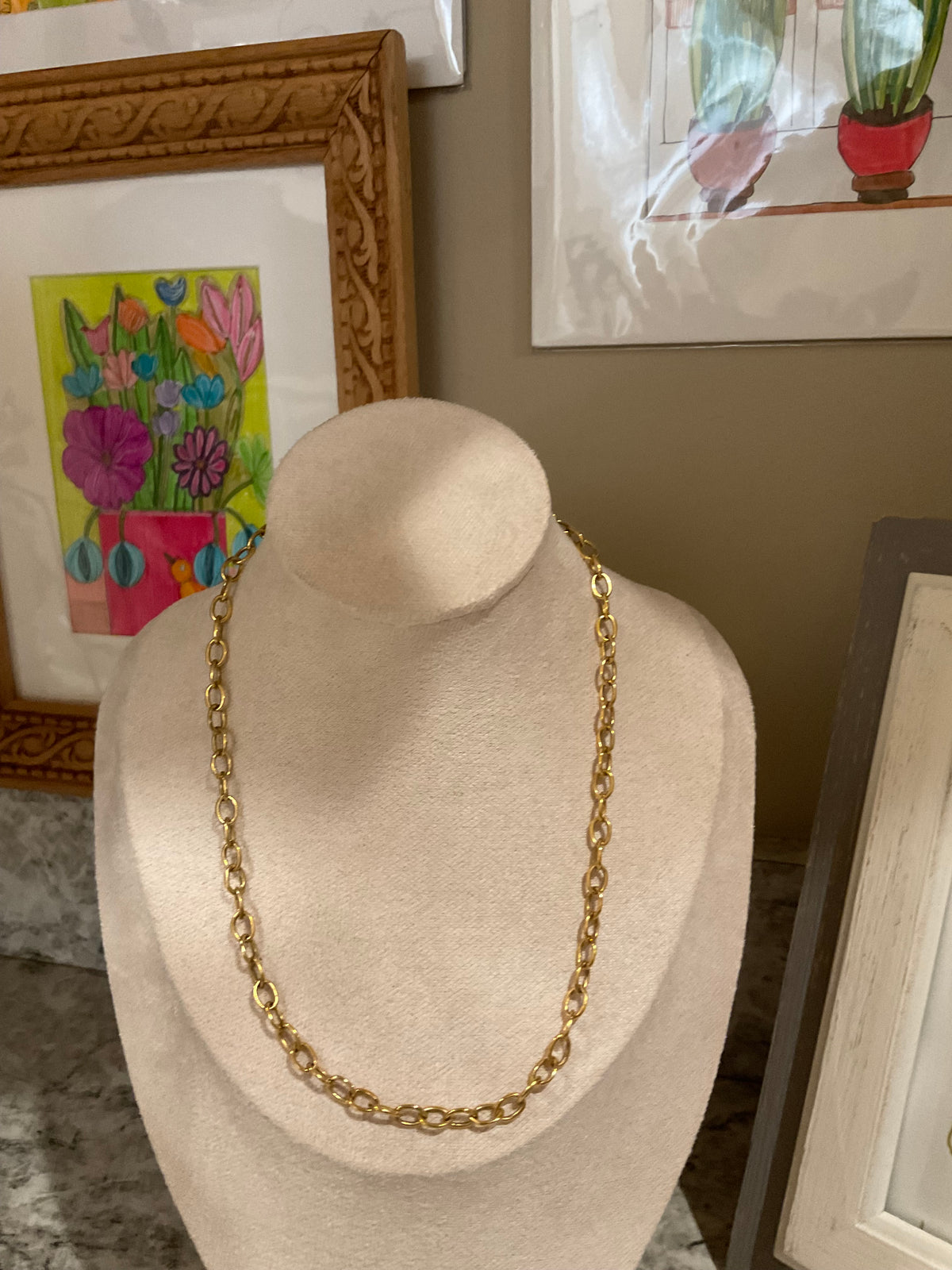 Gold Oval Cable Necklace
