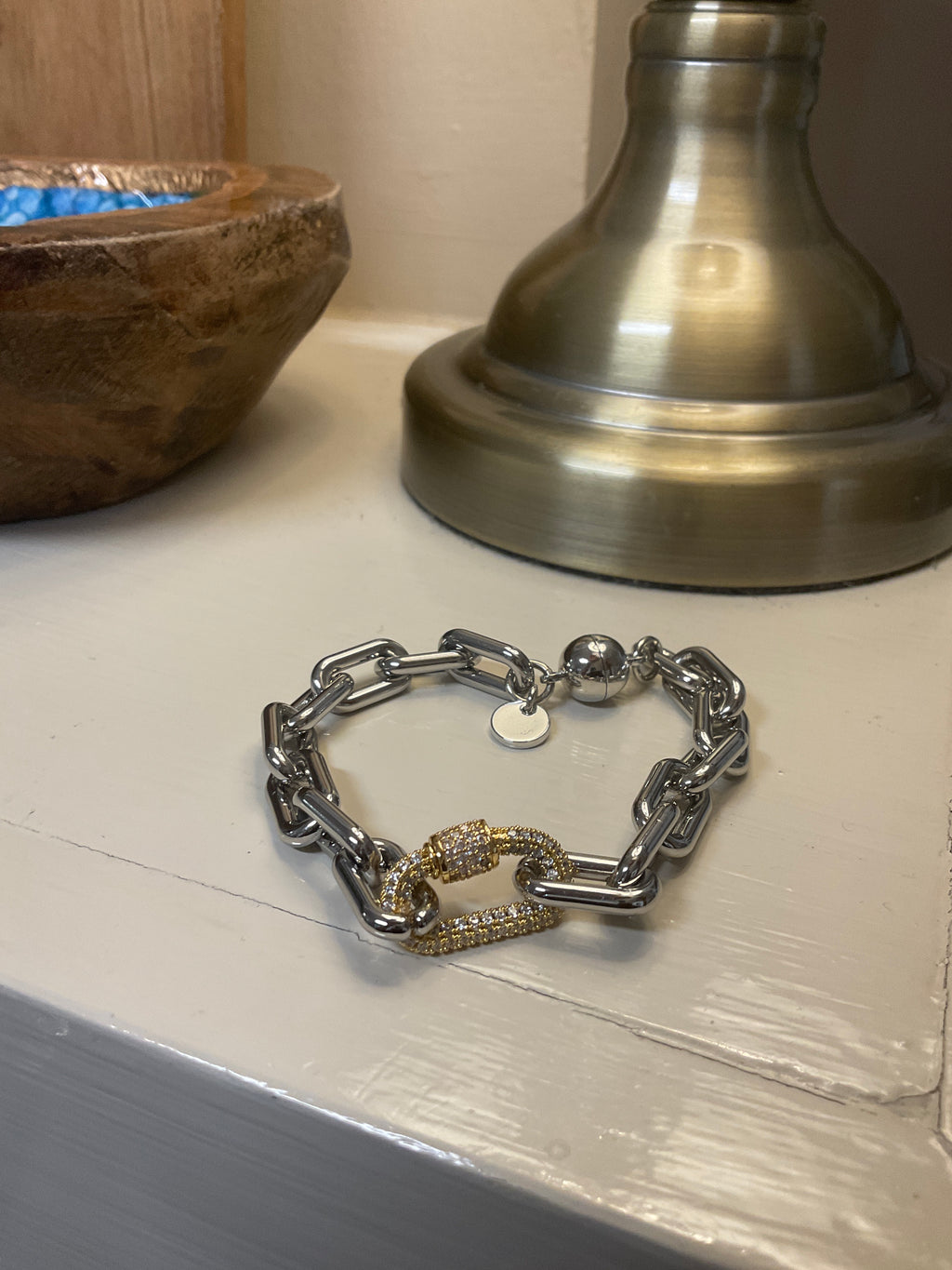 Luxe Lucy Magnetic Bracelet