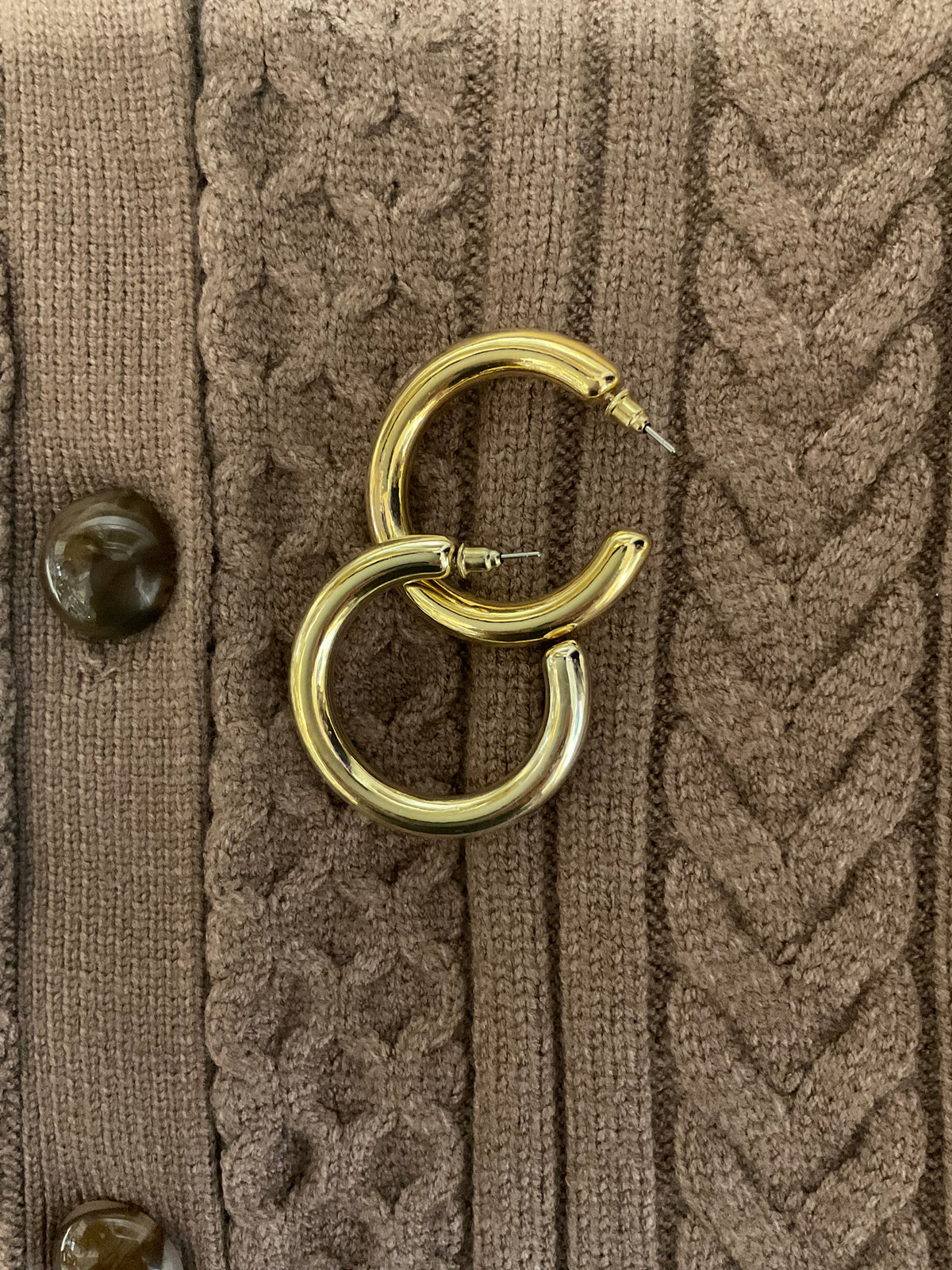 Classic Gold Hoop