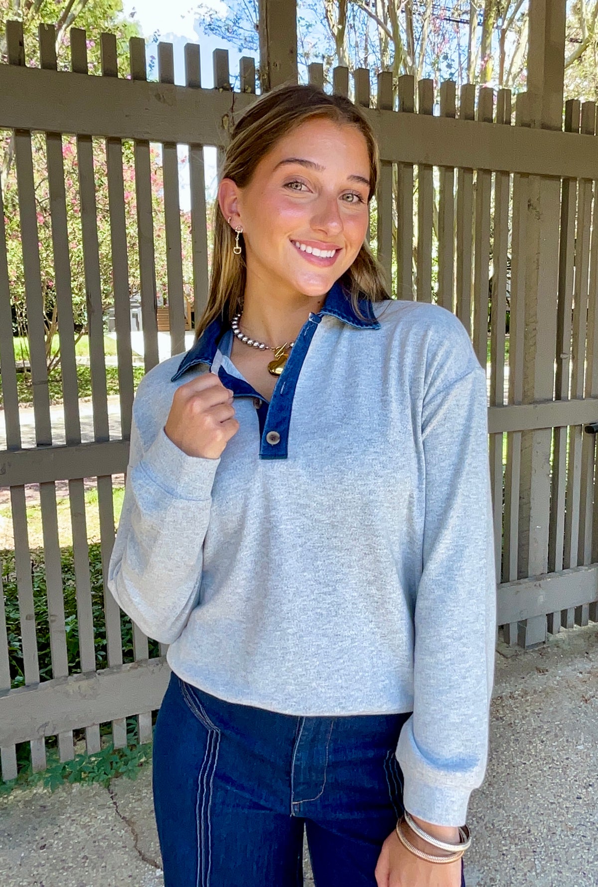 The Crest Pullover
