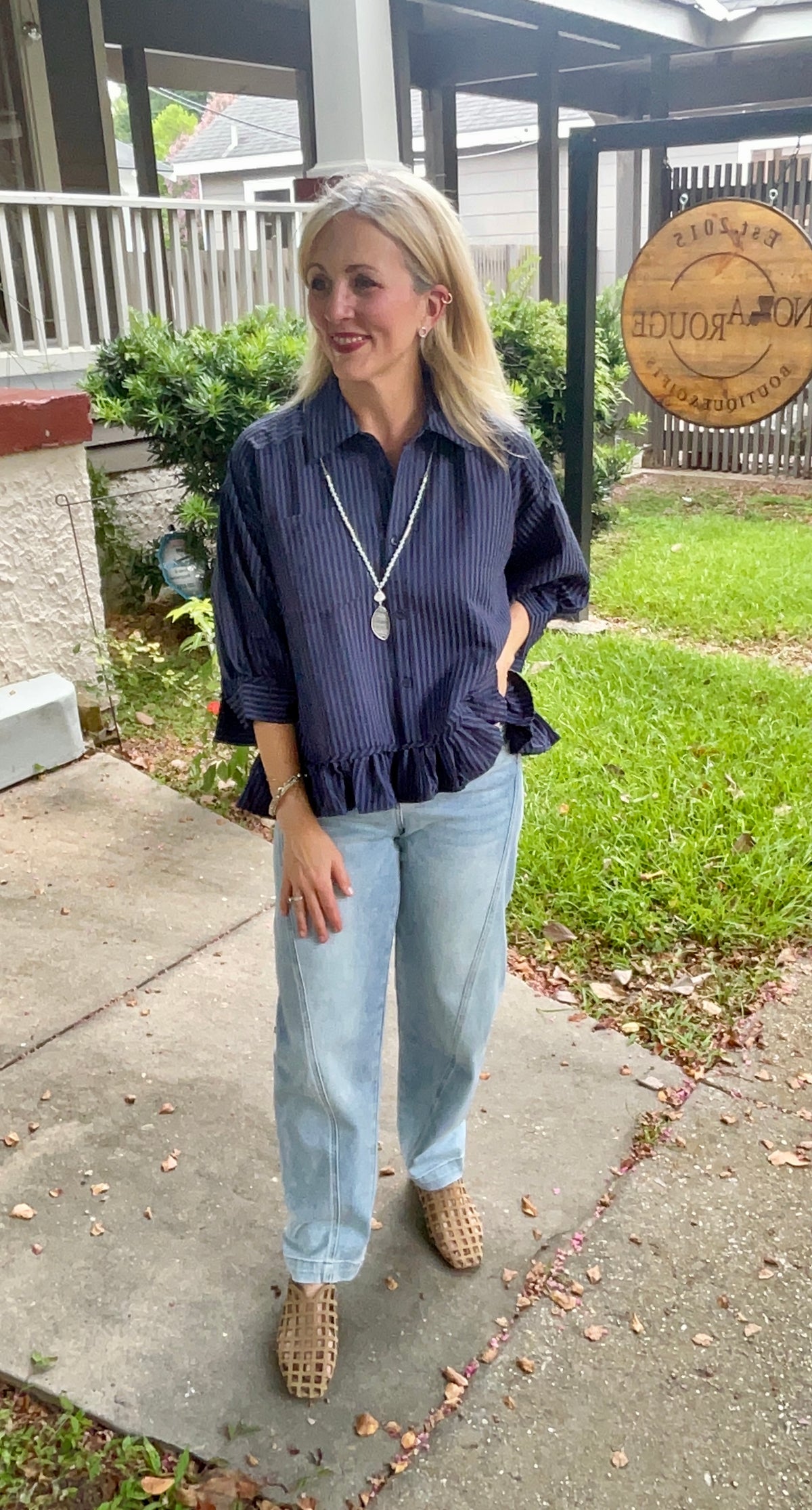 The Sunday Stroll Top