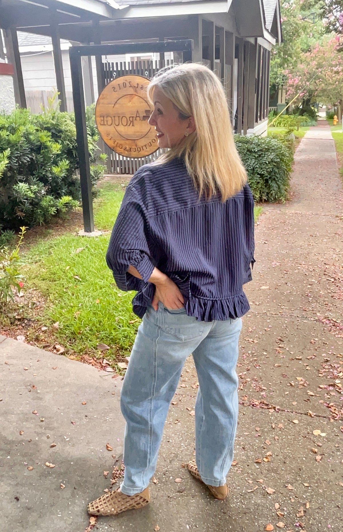 The Sunday Stroll Top