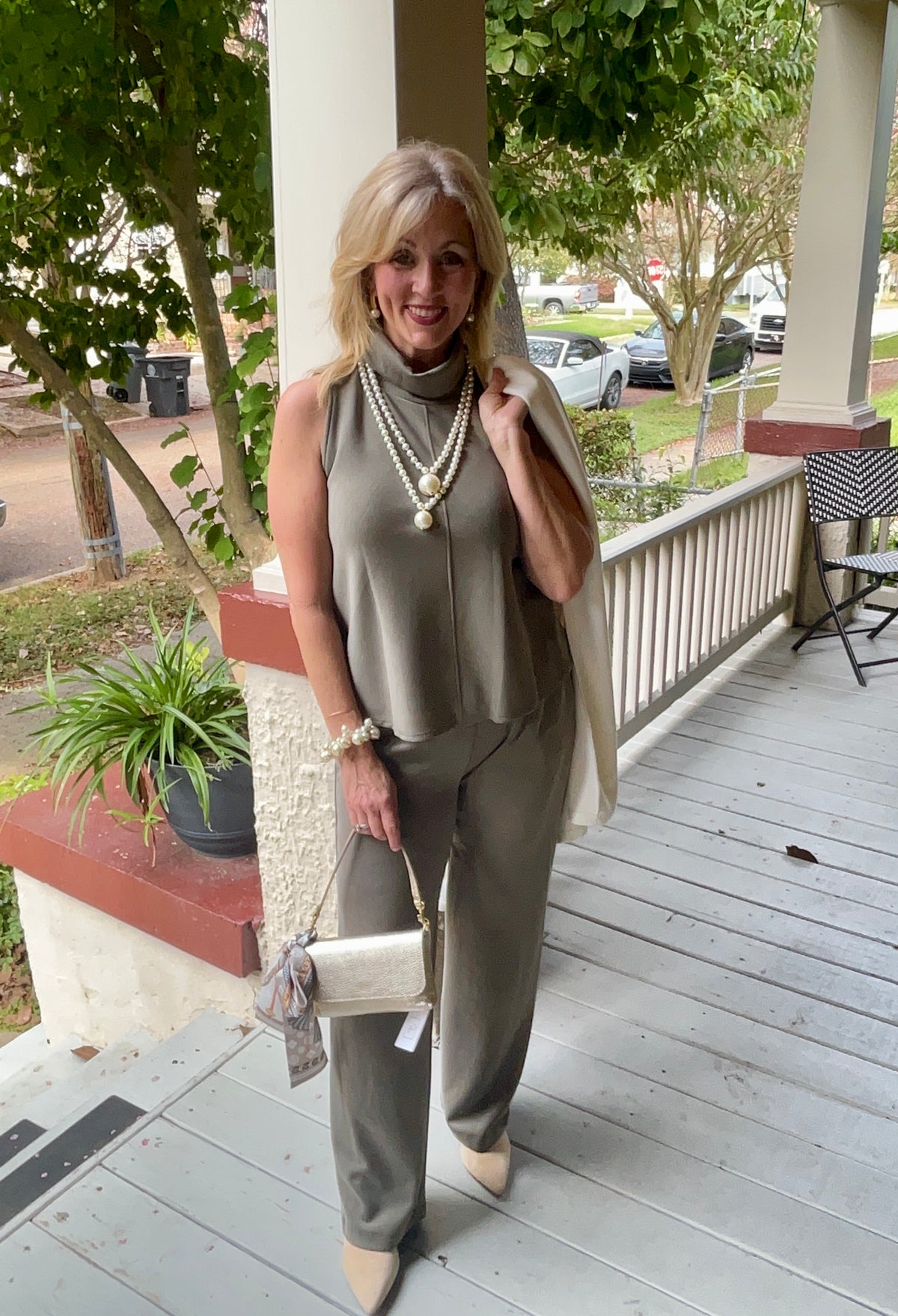 Solid Scuba Mock Sleeveless Less Top