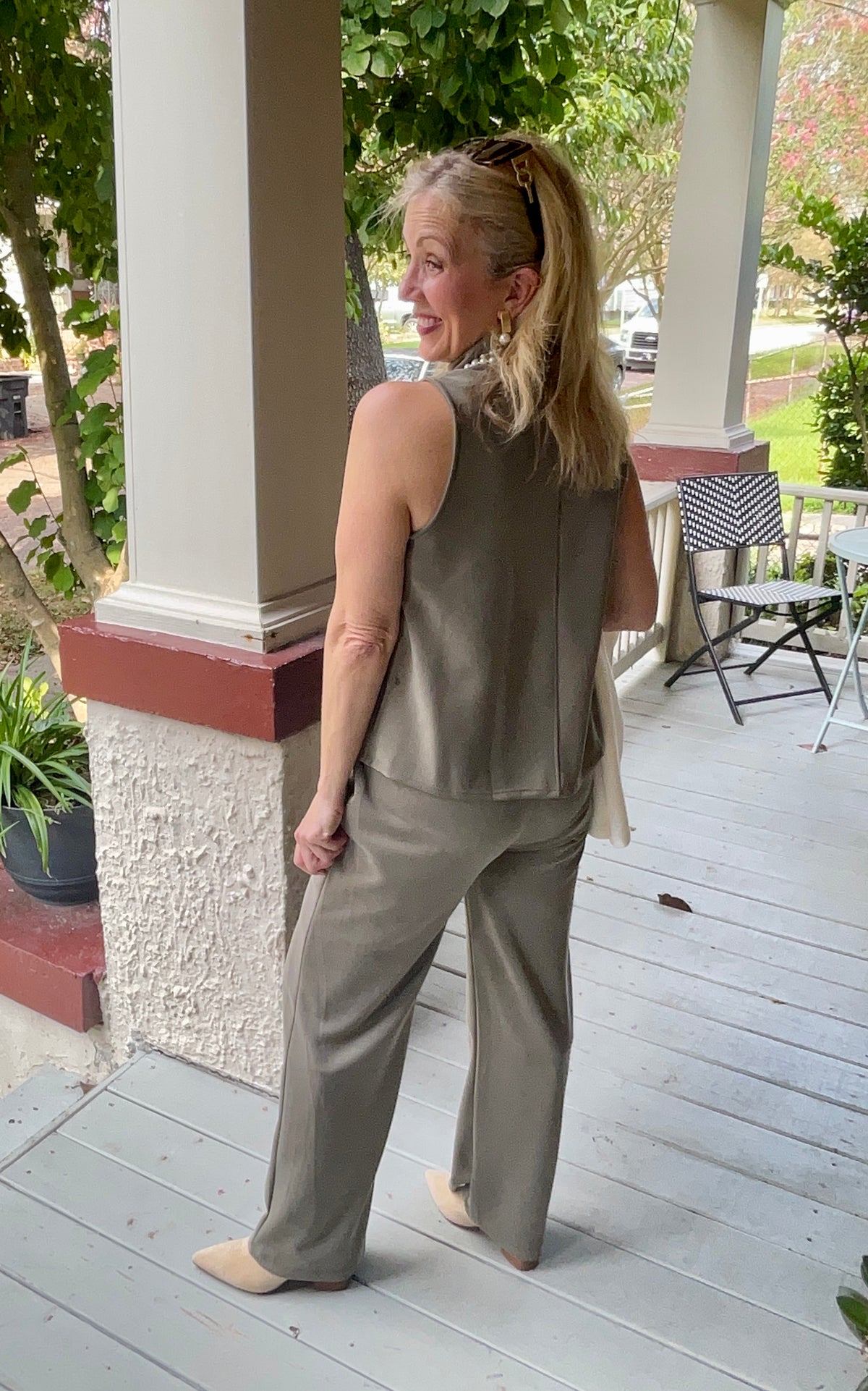 Solid Scuba Mock Sleeveless Less Top