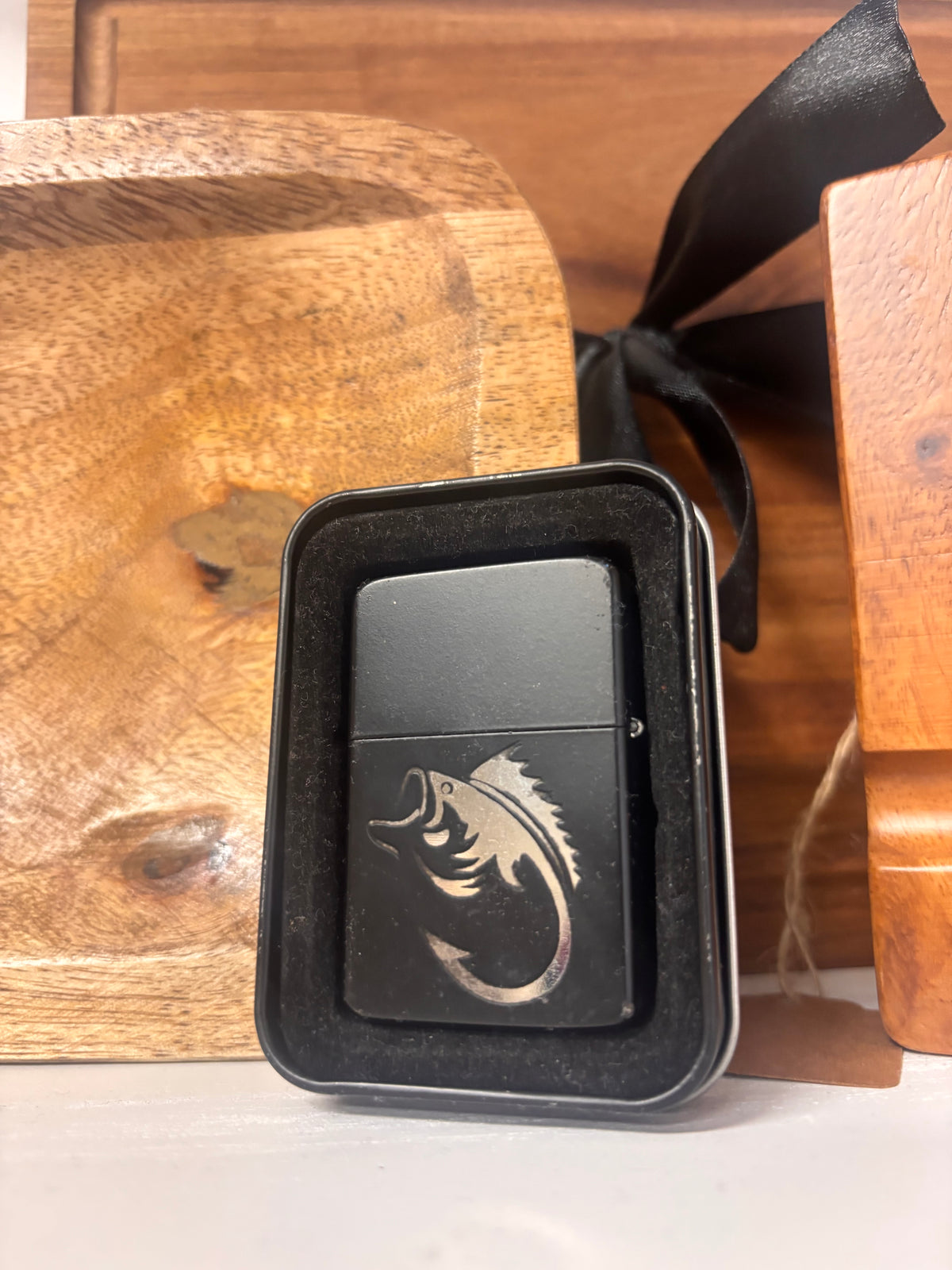 Bass Hook Lighter