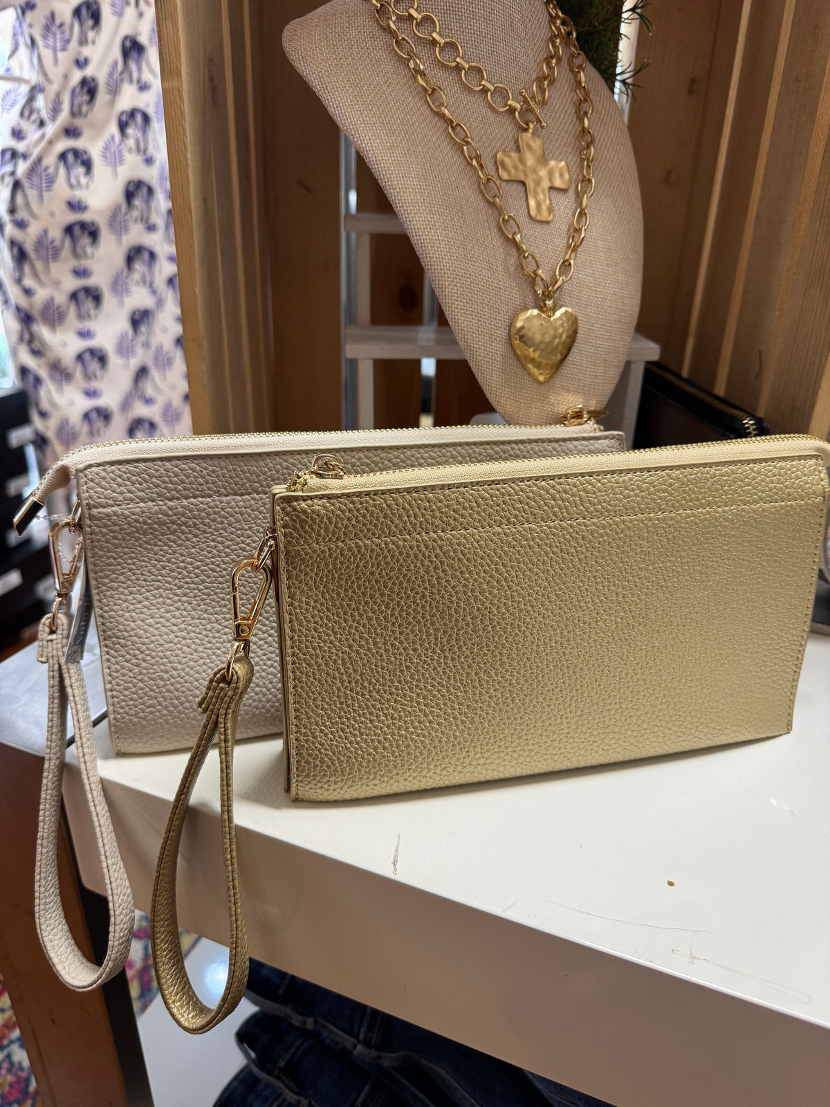 Pebbled Leather Wristlet / Crossbody