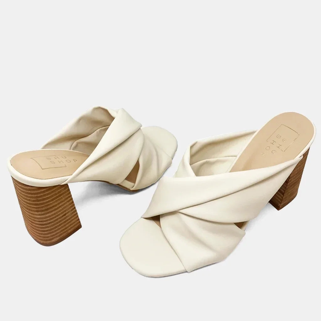 We're Going to Fiji Heel