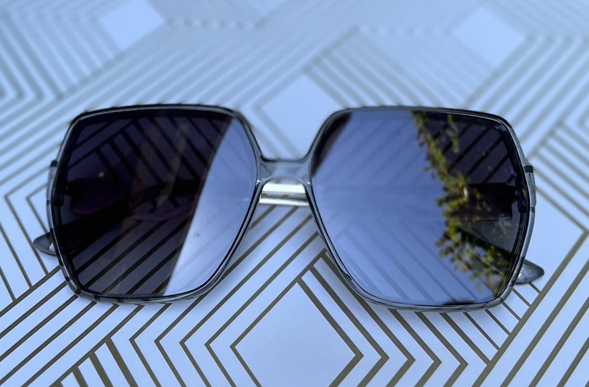 Want My Autograph Glasses